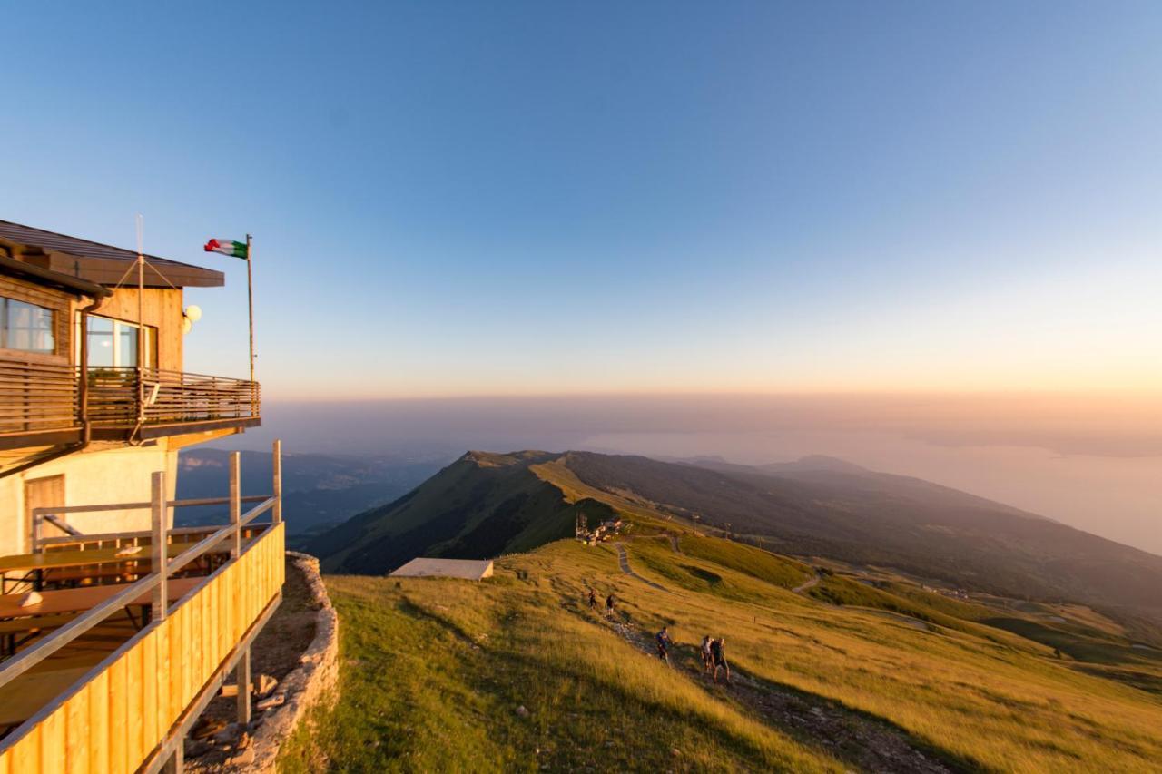 Отель Rifugio Chierego - 1911M Бренцоне-суль-Гарда Экстерьер фото