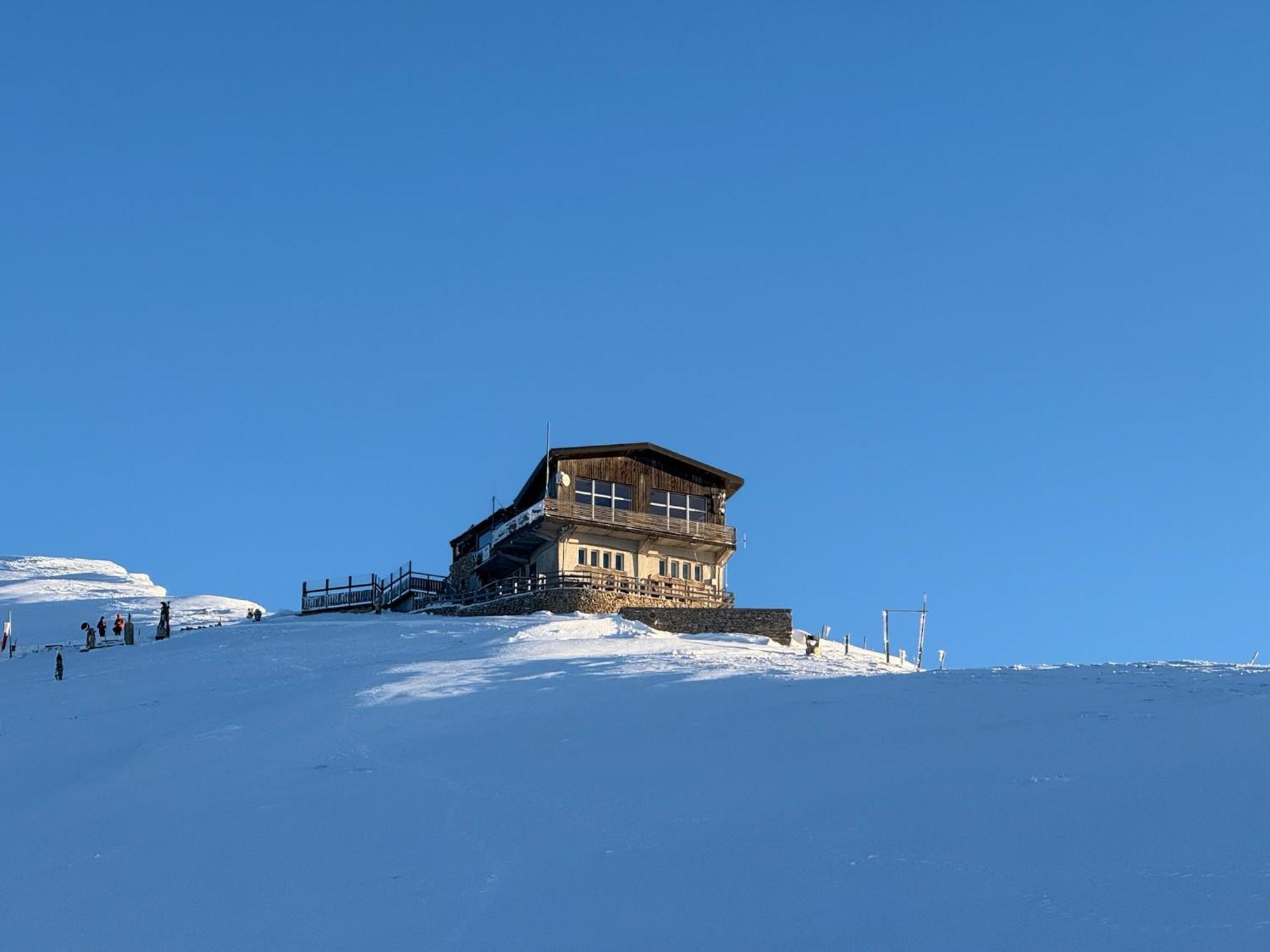 Отель Rifugio Chierego - 1911M Бренцоне-суль-Гарда Экстерьер фото